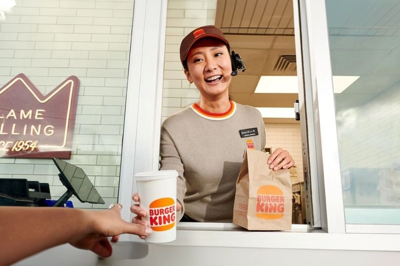 “Merhaba” Demeyene Patty Var: Burger King Çalışan Samimiyetini Yapay Zekâ ile Ölçecek