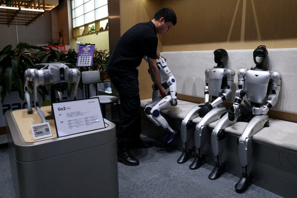 İnsansı robot devi Unitree’den borsada tarihi rekor: ilk günde %600’lük değer artışı