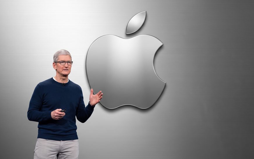 Apple CEO’su Tim Cook’tan dev hisse satışı