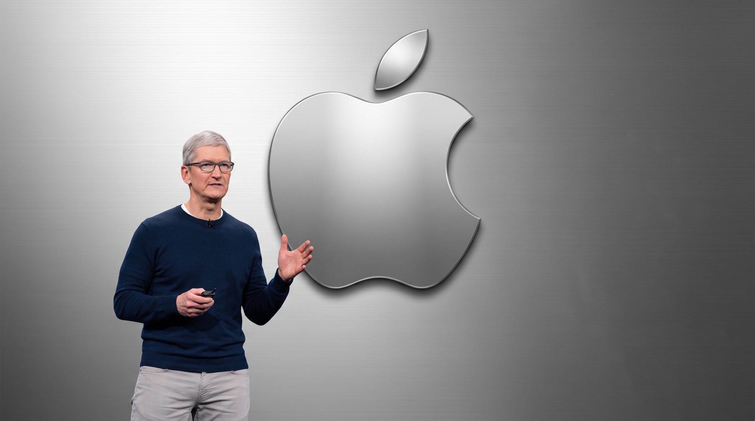 Apple CEO’su Tim Cook’tan dev hisse satışı