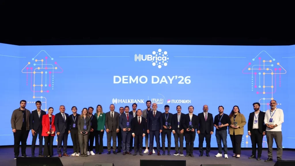 HUBrica’da 3. Dönem Tamamlandı: Halkbank Demo Day’de 10 Girişim Yatırımcılara Sunum Yaptı
